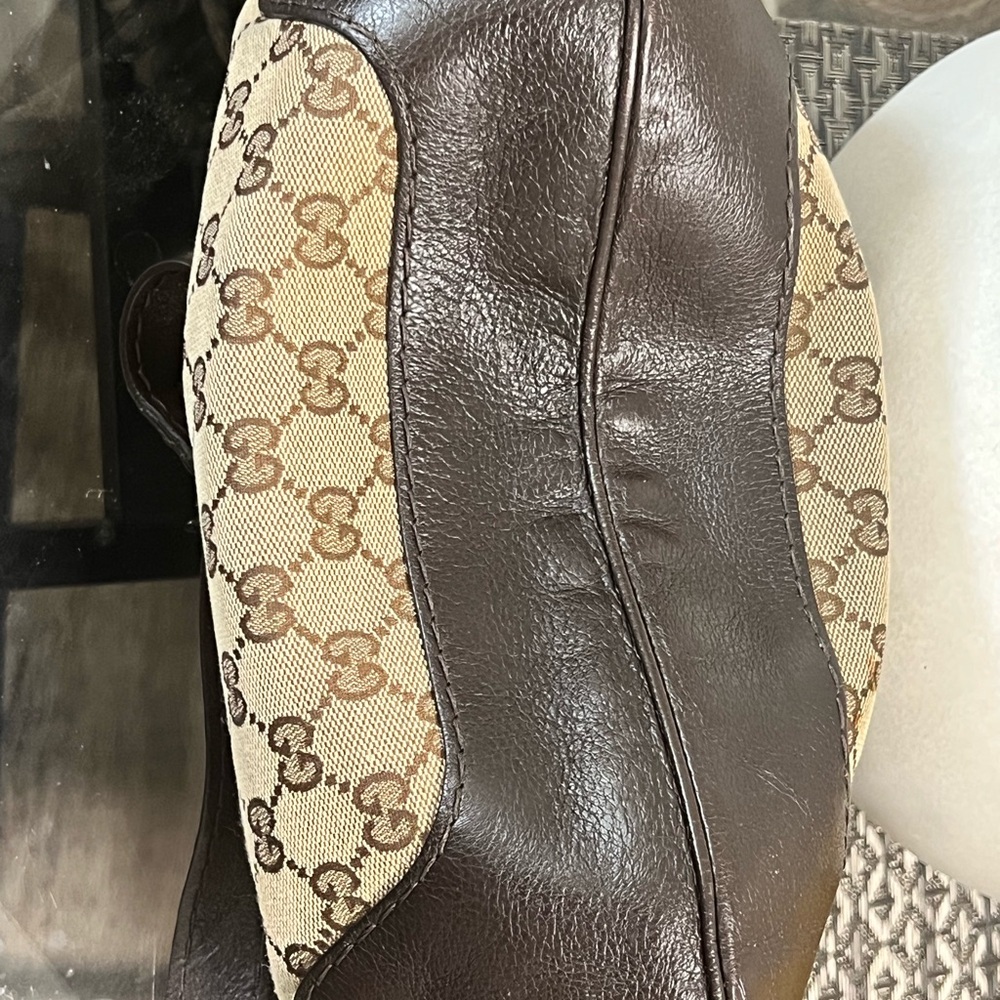 Pre-owned Gucci Charlotte GG Canvas Shoulder Bag - Picture 16 of 16